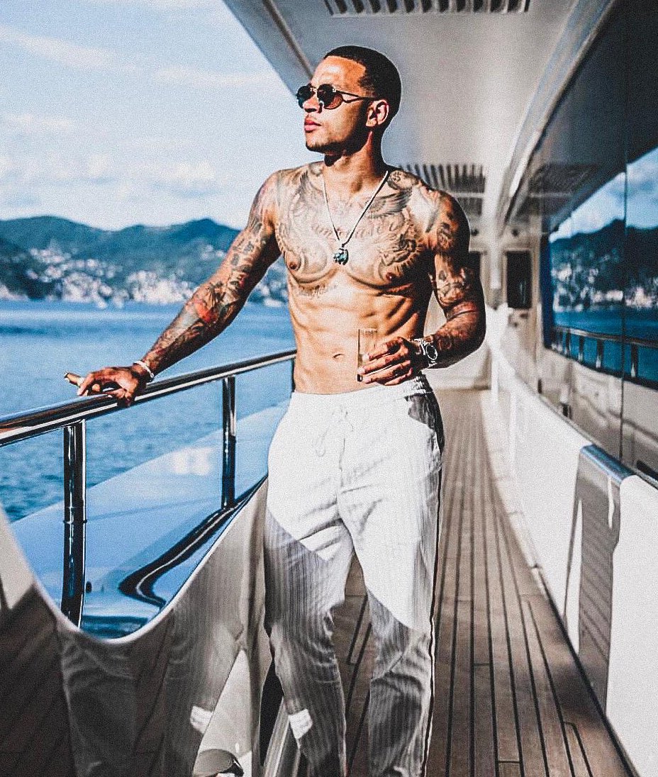 SPORF on X: 🇳🇱 Introducing @Memphis Depay.. 🔥.balling on