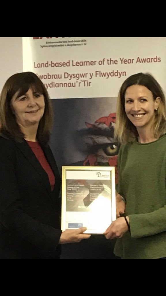 BryonyGittins's tweet image. Privileged to be Lantra, Farming Connect Young Learner of the Year 2018. 😊🐑🚜💪🏼👩🏼‍🌾 @FarmingConnect @LantraUK @simplythebestJT