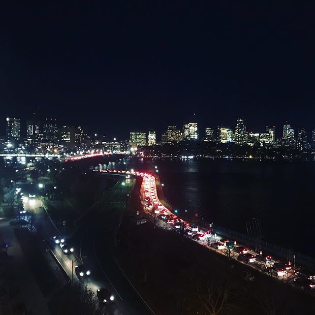 BigLemonTweets's tweet photo. Boston is amazing! First day of the ILP R&amp;D conference almost done - learned about amazing ladar 3D tendering tech, blockchain and smart contracts with 3rd party data sources, and the US equivalent of Greggs #mitcymru #greggs4lyf https://t.co/jkQWeaAN7q https://t.co/CViau1EcBg