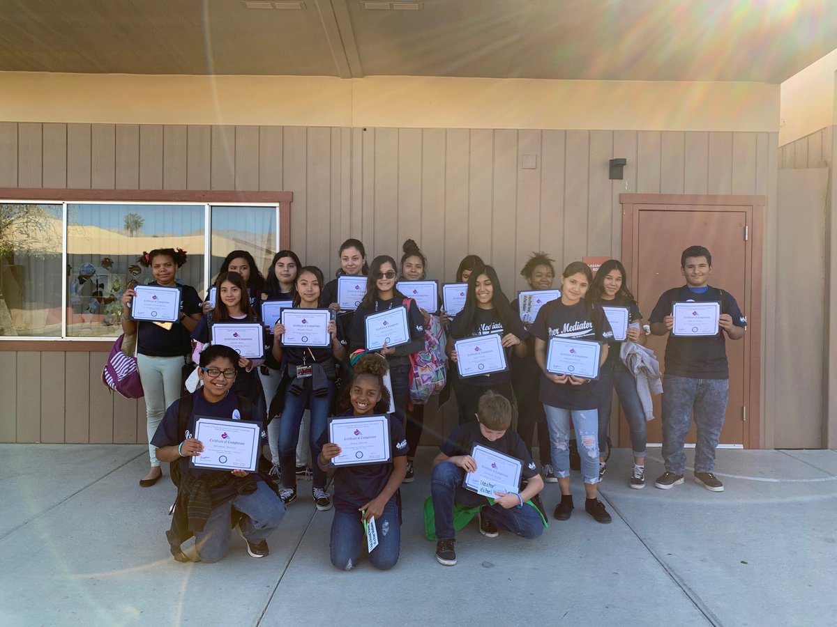 DSMSScorpions's tweet photo. Meet our new peer mediators at DSMS!!! So proud of our students!!! #DSMSscorpionpride https://t.co/JqOwN4KrtF
