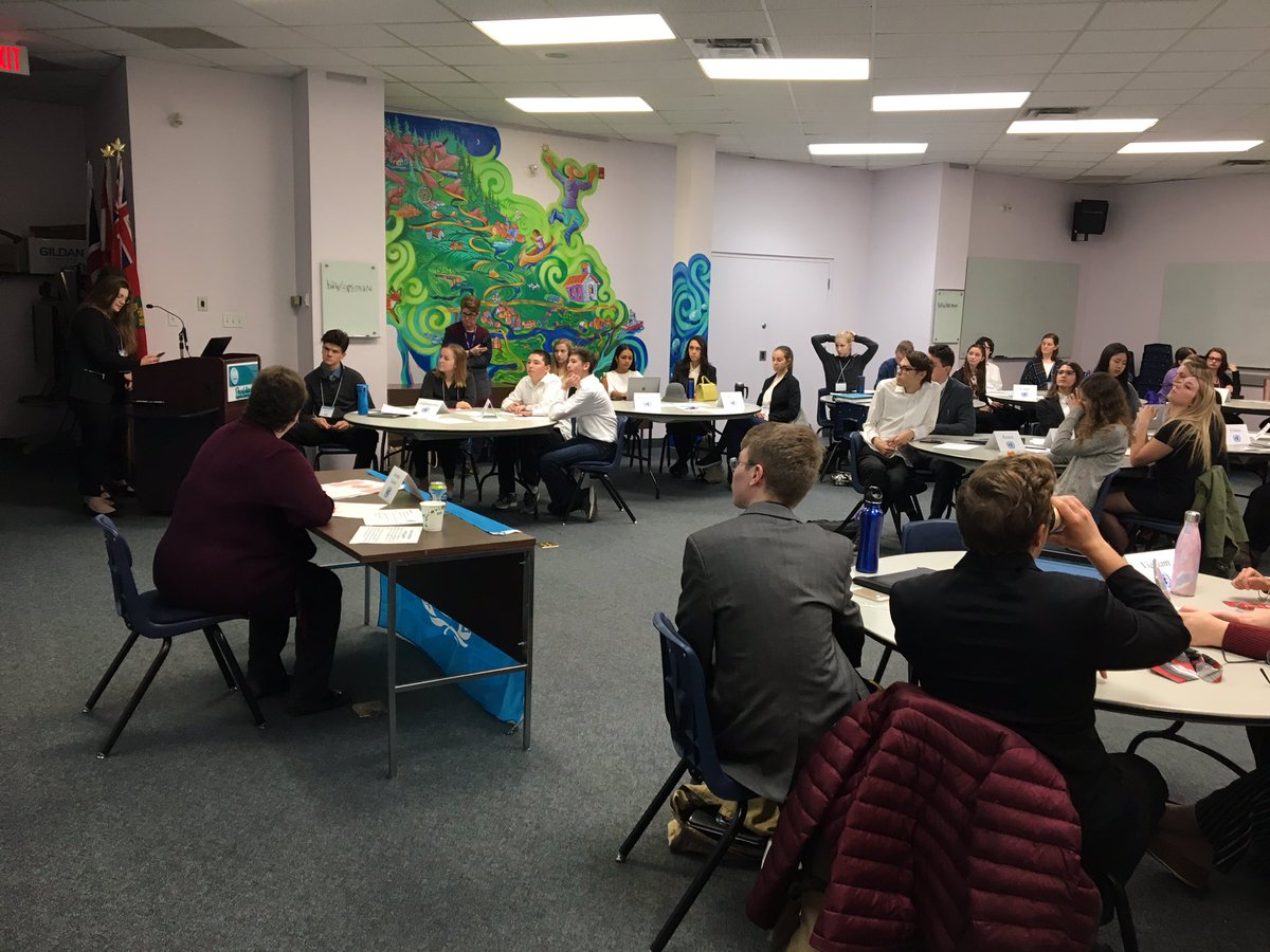 TaraTlreid's tweet photo. Great day of learning from our future world leaders at #modelun2018 ! https://t.co/hu7KsIM4sm