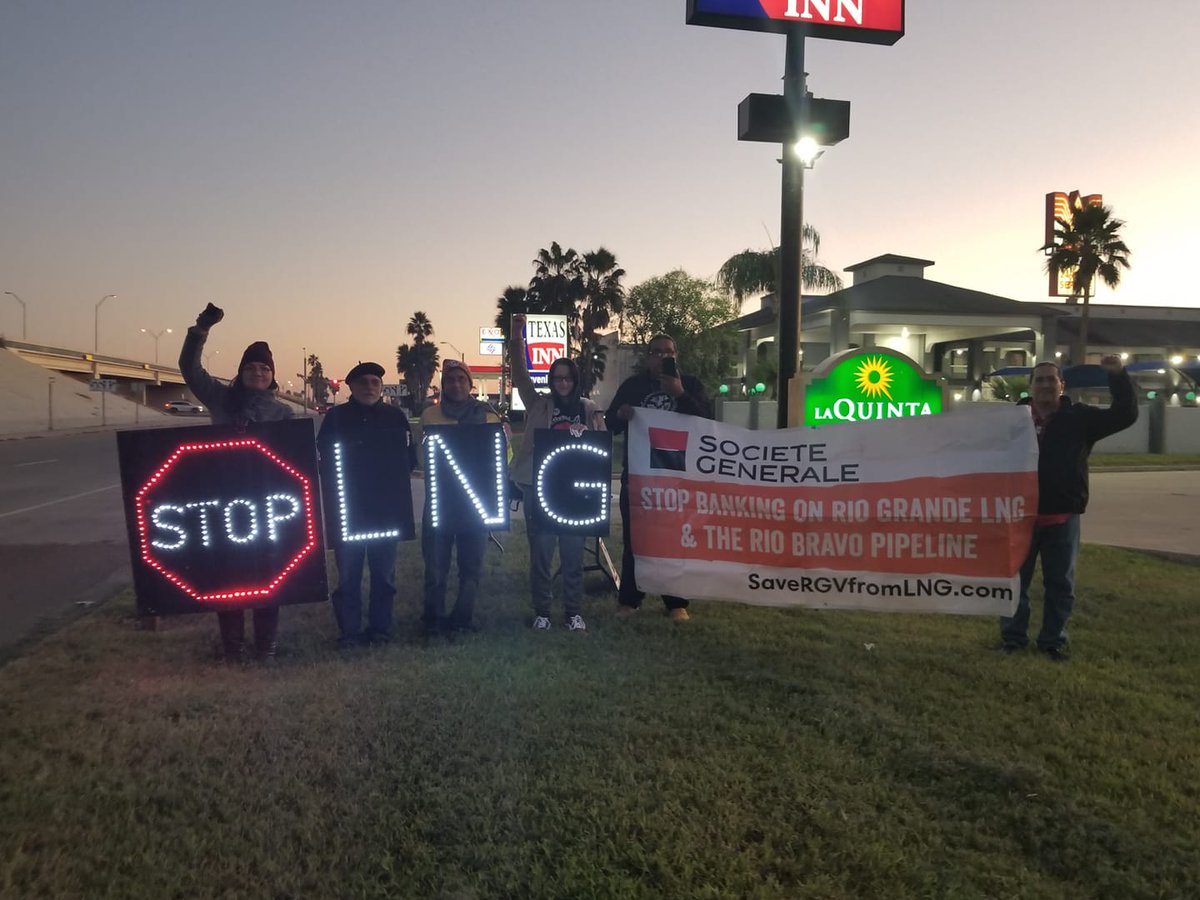 TexasSierraClub's tweet image. #LNG in the #RioGrandeValley is not a done deal!

Submit your comment telling @FERC to #BreakTheFrackingCycle &amp;amp; stop the permitting of three LNG terminals and one pipeline proposed for South Texas ➡️ bit.ly/2REkGwP

#StopRioGrandeLNG #NoLNG