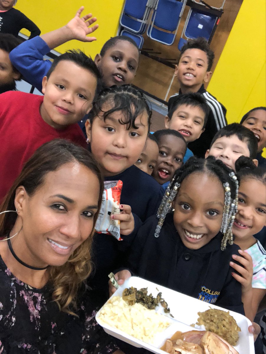 TMES Family Day❣️
#parentsondeck
#teachersondeck
⁦@APSuperGray⁩
⁦<a href="/TheaJackson8/">Thea M Jackson-Byers</a>⁩