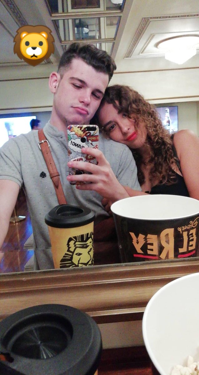 CarlosRodri__'s tweet photo. Cada vez me doy más cuenta de que mi novia es lo mejor que me ha pasado este año, no sabéis hasta que punto la quiero y le agrazco cada minuto que es capaz de aguantarme. Te amo Alicia 💛 https://t.co/EjcDcIJr5c