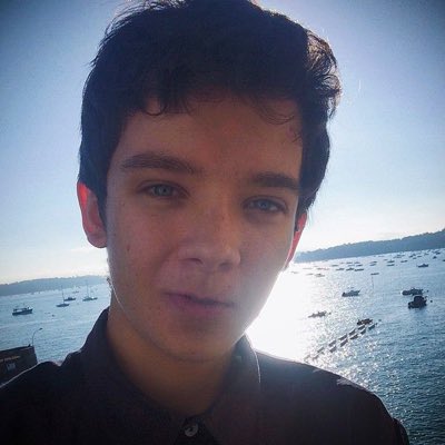 ObscureThings's tweet photo. #NewProfilePic https://t.co/eeiOncP2Rr