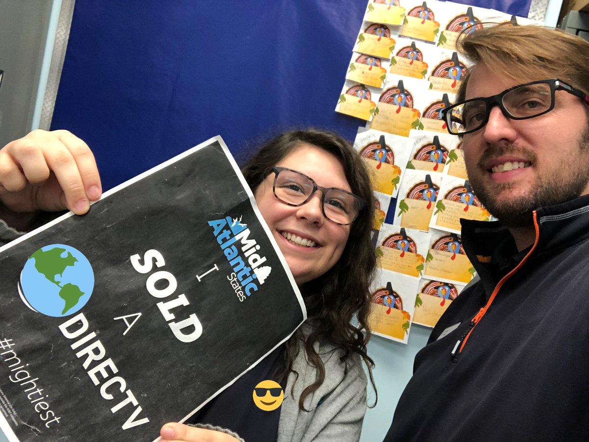 ZacharyBWall's tweet photo. @annawellsATT rolling out a #DTV for the #HeritageXmen #comeinaskingwalkoutwatching #ichywt #expert #fortsKnight @STyayouknowme @crystolyte0310 @AdamMRagab @404girl https://t.co/NcXIzqhStQ