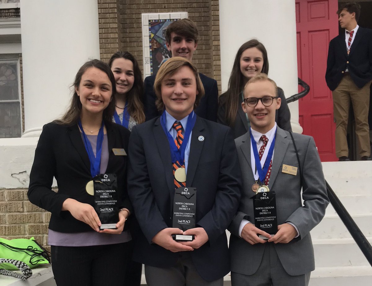wataugadeca's tweet photo. Watauga DECA brought home the W today at district competition! We are so proud of all the hard work! 🏆🥇#wearewatauga https://t.co/4vcC1Yo36s