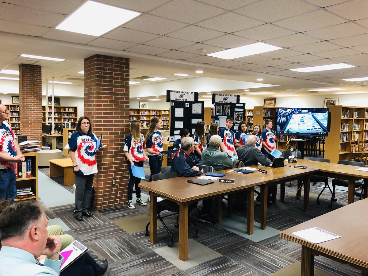 deisel68's tweet photo. @crscienceteach and @TalbotEJ with the CR LEGO League team presenting at the BOE Meeting tonight. Their competition is this weekend! #GoodLuckRebels #mycrcs #RebelNation https://t.co/f6sGzeZ5CZ