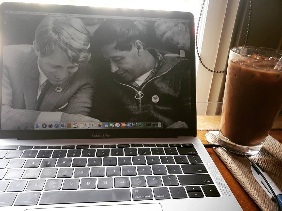 We should make decisions in life after #coffee. 
Open till 9pm

repost  from @rmontelo0102 Laptop inspiration. .
.
 #sisepuede #houston #coffee #coffeehouse #coffeebar #coffeeholic #htx #coffeeart #coffeeshop #houstoncoffeeshop #graphicdesigner #houstonartist #houstonblogger