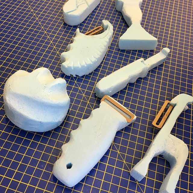 High quality #Bluefoam #Styrofoam modelling being shown by Year 8 #Shells #ProductRedesign #SolSchDT ift.tt/2DEXKur