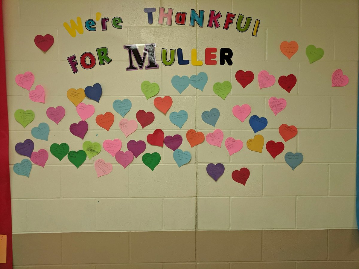 ASimpson_SC's tweet photo. We are thankful for all of our @MullerMagnet students, families, and staff! ❤️ Thanks to Mr. D’s class for filling our emotional bank accounts! #grateful #specificpraise https://t.co/xKVIZOkYHu
