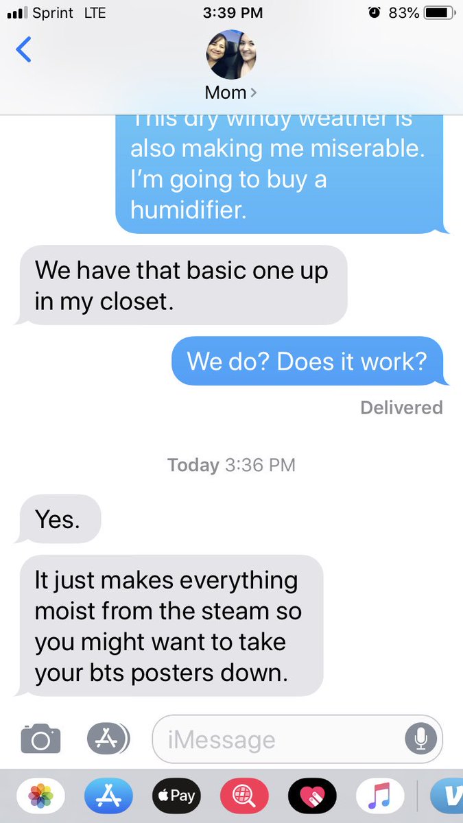 austynhdez's tweet image. Good looking out mom 😂😂 #BTSARMYMOM