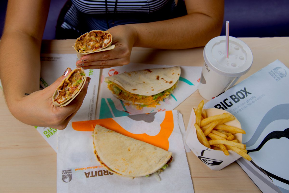 RT por las 3 B #BigBellBox 
☝Bueno✌Bonito👌Barato 😉 ¡Ven a Taco Bell! 

#LiveMás #Panamá