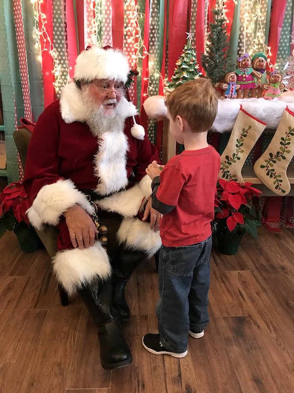 Walk-in to paint with Santa Saturday, Dec. 1st! - mailchi.mp/picklesandpott…