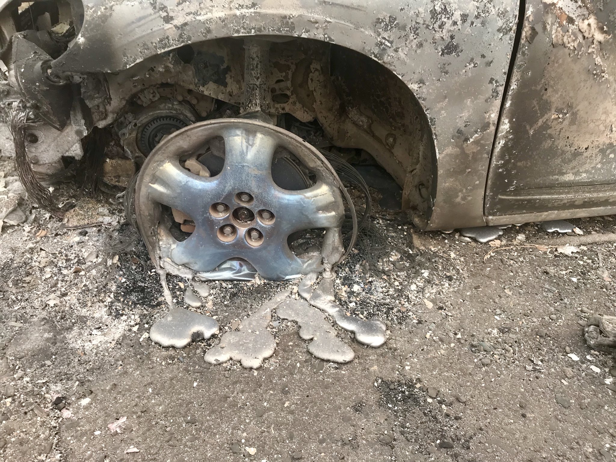 Kenyantraffic On Twitter 10 44 The Melting Point Of Aluminum Is More Than 1 200 Degrees Https T Co Lkv1ohgwjv Via Secretaryzinke Kenyantraffic Twitter