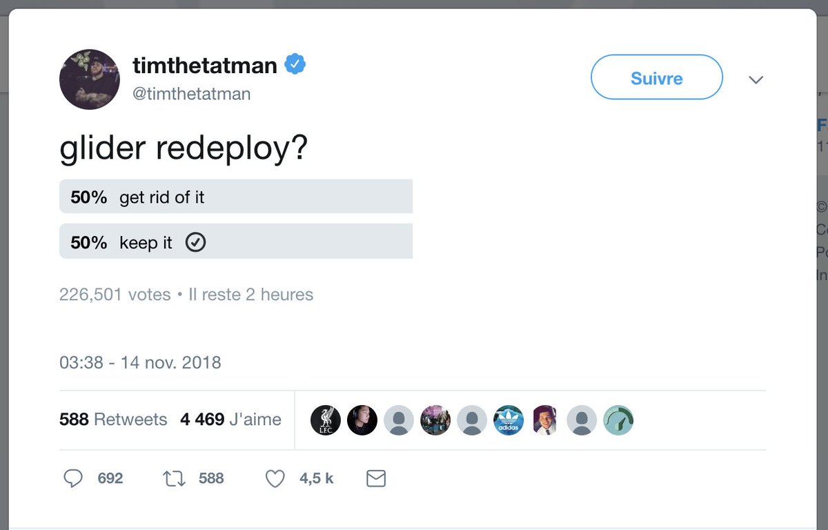 Sinacosa's tweet photo. 226,000 votes. 50/50. Well done Twitter. https://t.co/zbTmoZADe5