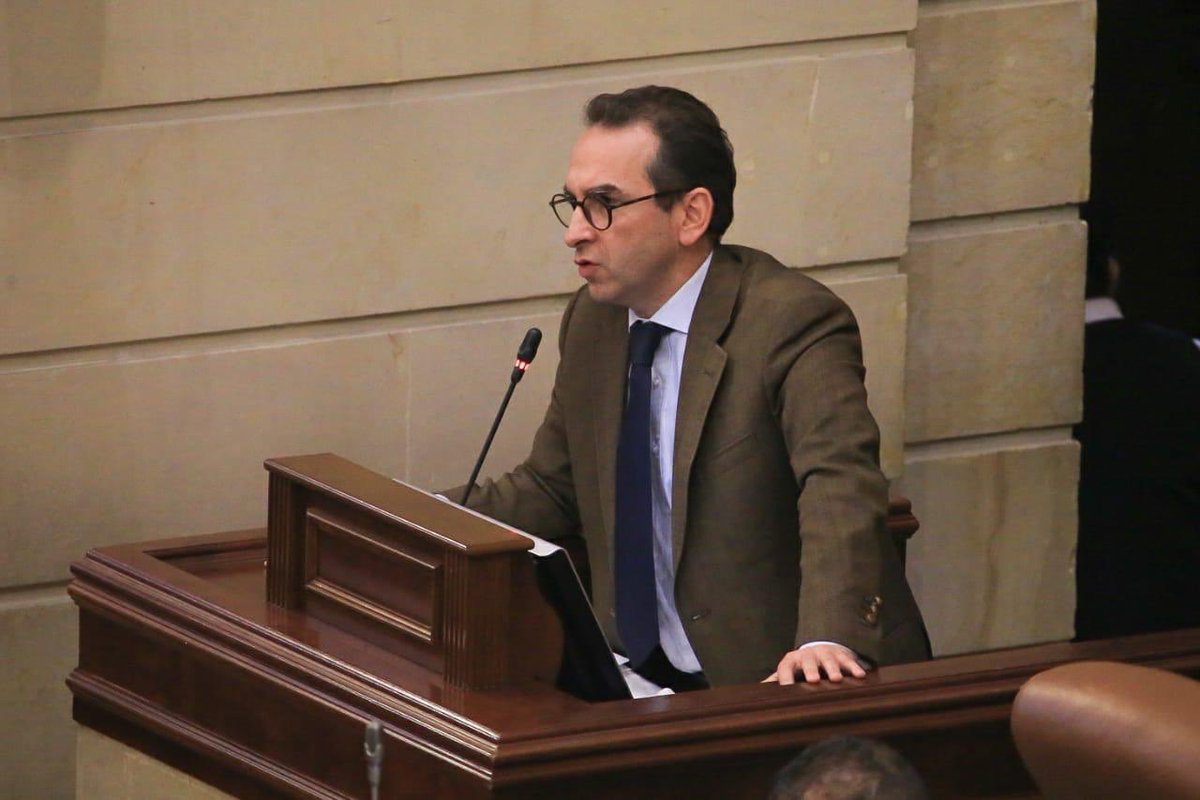 Andrés Valencia tweet media