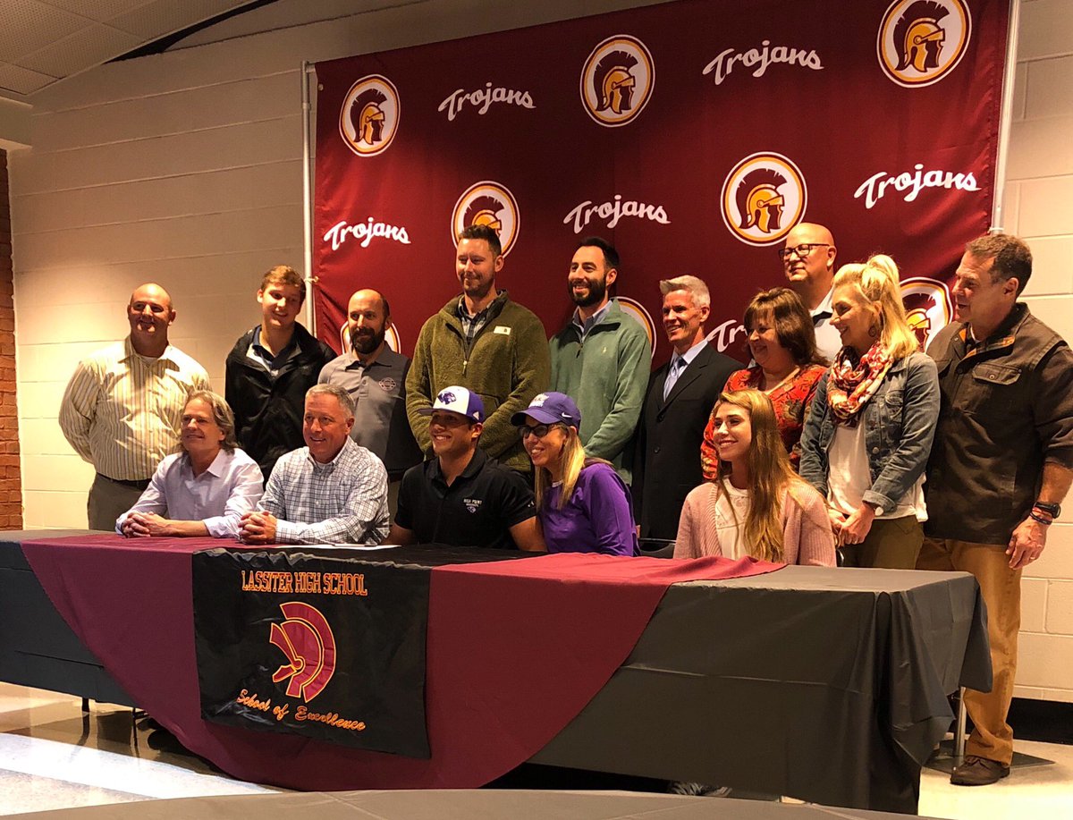 LassiterAthletics tweet media