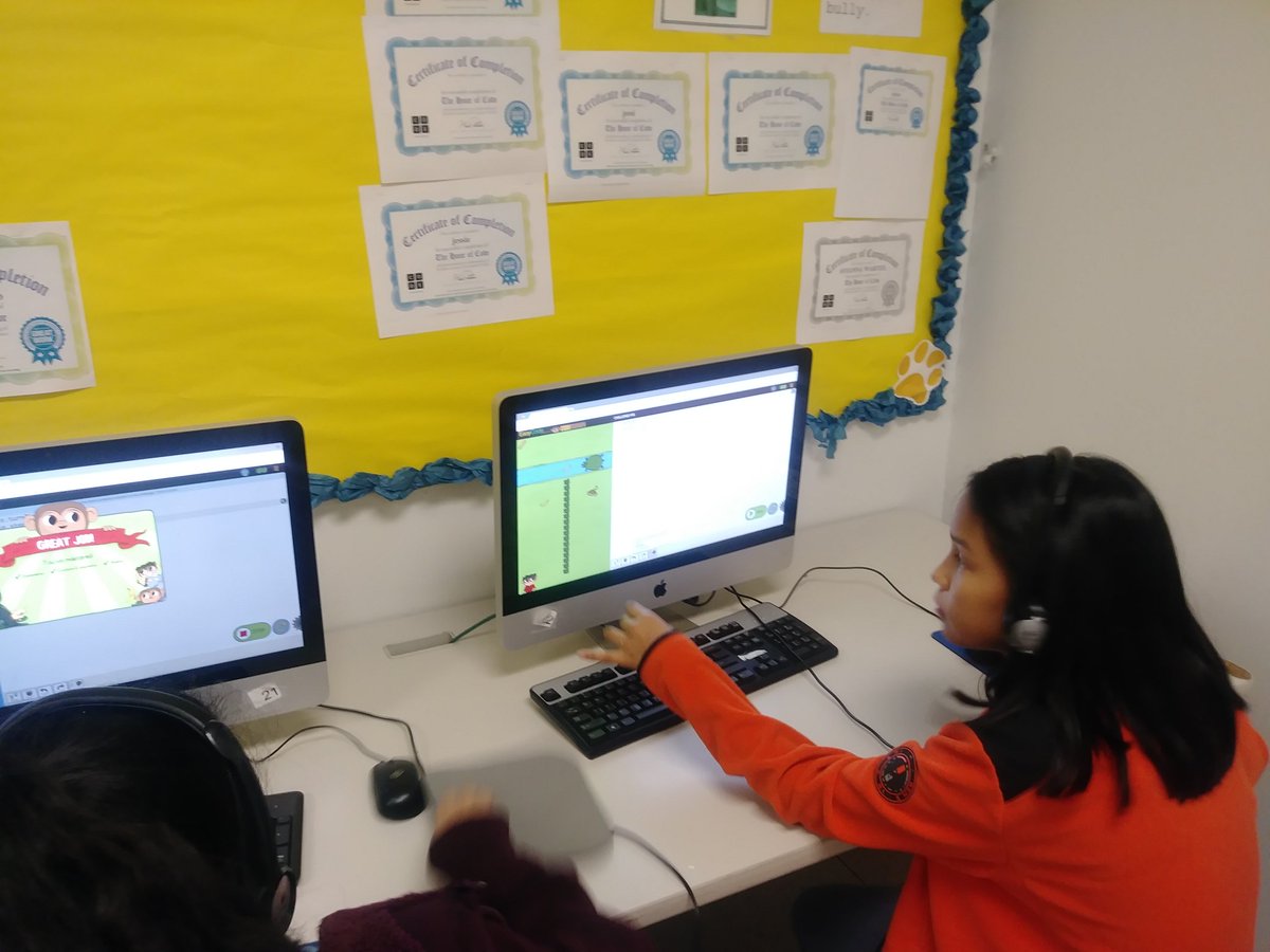 Marshall_HISD's tweet photo. #codeathon2018 #edtech #hisd #teamhisd #learningdotcom #hisd_diglitstrong #digitalliteracy @HISD_Inst_tech @GamestarMech @hisd @HISDEdTech @apple #maclab #maxwell #drones #apple #AppleEDUchat @CodeMonkeySTU @codeorgtr #hourofcode https://t.co/bTMbmMLr8X