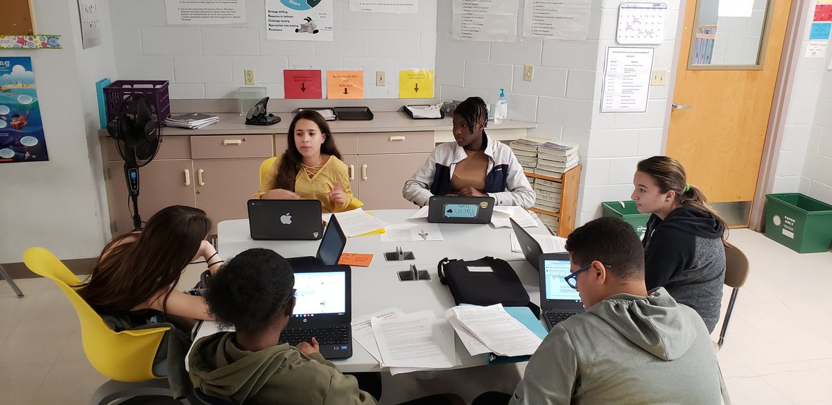 37 Ss in small lit circles to discuss fictional texts. Great discussions and student centered <a href="/joegoho/">JG</a> <a href="/NPAsstSupt/">Louise Seitsinger</a> <a href="/nprovschools/">No. Prov. Schools</a>