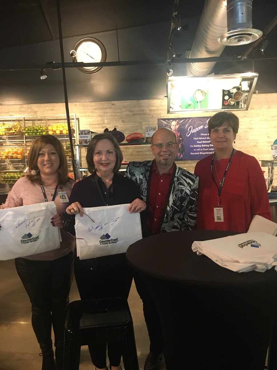 GatorFoodies's tweet photo. Members of the DISD FNS team attended the grand opening of Counter Craft’s new facilities today. The group had the opportunity to watch a demonstration on school-friendly recipes from Jason Smith, winner of Food Network Star! #countercraft https://t.co/4yEZ6pQ3BO