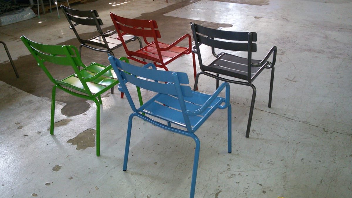 JoodPlast's tweet photo. Lebnon#decor #lebanon🇱🇧 #decormatters #lebanondesigners #lebanon_pictures #factoryfarming #factory54 #factorymattress #factoryletters #factorycoffee #ironfactory #ironfactorygym #theironfactory #factorydecor # https://t.co/XmdQ6FqMwj