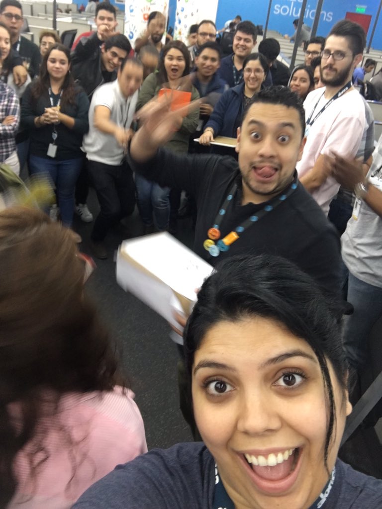 yohusy2's tweet photo. Fun times observing sales acceleration tactics and giving out prices at @GmaCampus  @sulliman_zamani @RoseCedric5 @GSpear_SD12 @OctaviaEvans21 @anthonyetuggle @weberanj @anthonyetuggle https://t.co/hmFAaRGtfr