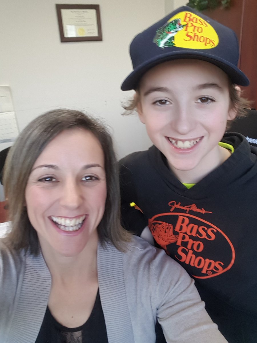 heathertob76's tweet photo. Big thanks to St. Peter's Jr. High for promoting "Take Your Child to Work Day". An amazing opportunity for youth to start thinking about what is available for them in the very near future!! 😉😊😊😎 #MemorialUniversity #StPetersJrHigh https://t.co/B1M4ekFcwj