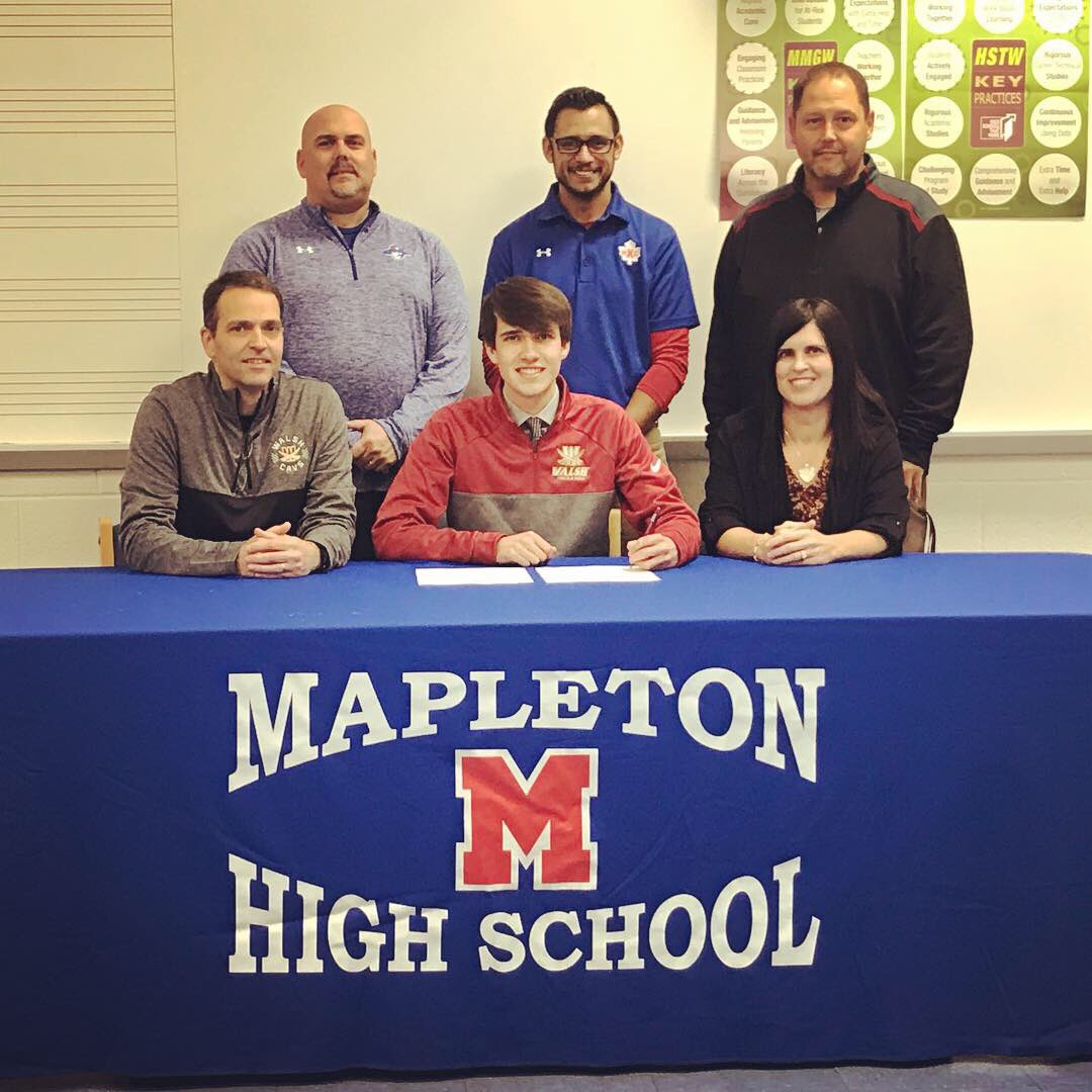 MapletonXC's tweet photo. Happy National Signing Day! We get to celebrate with Drew Roberts signing his Letter of Intent to run at Walsh University! #mountiepride #swordsup⚔️ #walshbound #walshxctf #thebestisyettocome #runforyourwhy #runningmounties #mxcnation #nationalsigningday2018 #nationalsigningday https://t.co/HxQtMPkneU