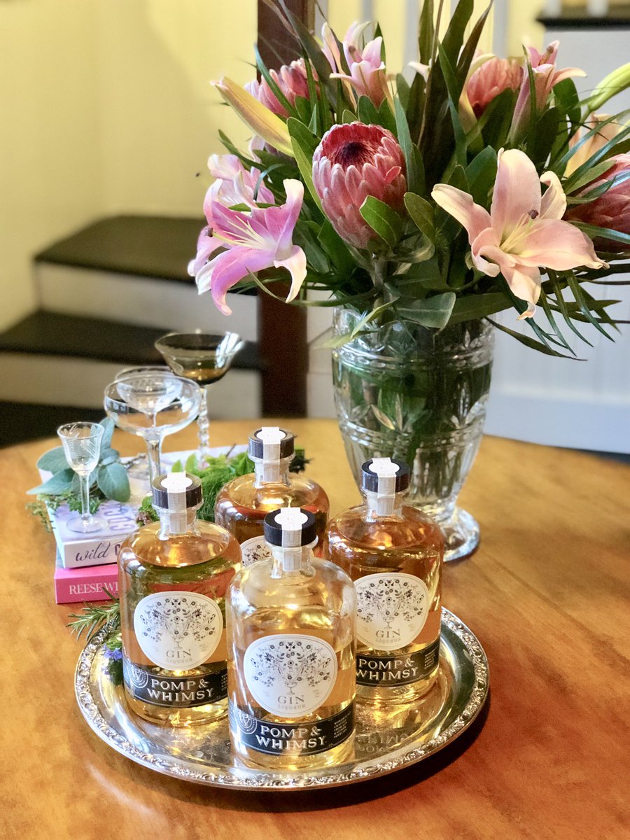 nansen's tweet photo. This is a good start - but I am going to need more so I can share with my gal friends! #pompandwhimsy #ginliquor #someforyouandyouandyou #sopretty #sogoood #gin #branding https://t.co/ZBByu3XYw0