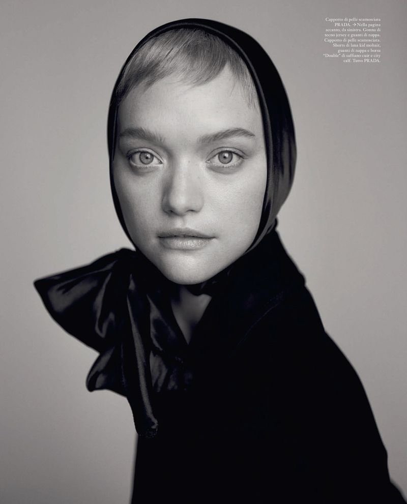 rikhman's tweet photo. #GemmaWard #AmandaMurphy #AntonJaeger #NaomiChinWing and #JonnyBrown in #VogueItalia shot by. #MichaelBaileyGates
More in #eletrikhman https://t.co/NJ2e9MTjnQ