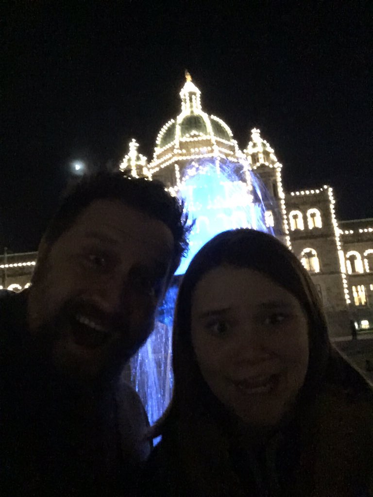 GrahamStobbe's tweet image. Celebrating #WorldDiabetesDay2018 @JDRF_Canada.  Let’s paint the town blue!