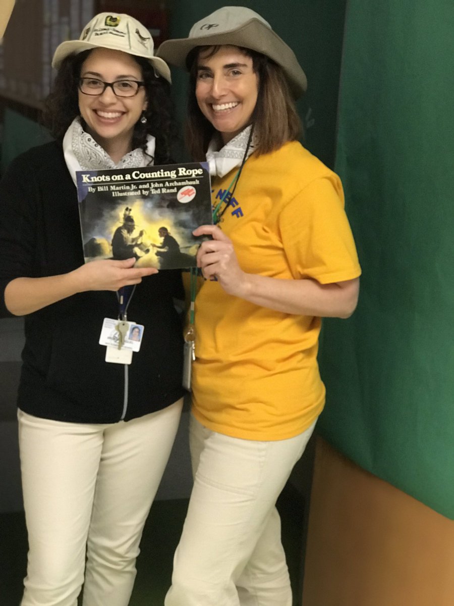 mspalmaneff's tweet photo. @Neff_ES Literacy Night 2018 #neffelementary #neffliteracynight https://t.co/YmXlvXIIRS