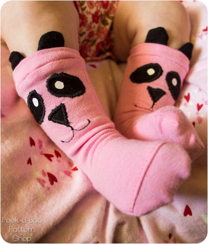 YouCanMakeThis's tweet photo. Cozy Critter Socks by Peek-a-Boo Pattern Shop are ridiculously cute - https://t.co/9R3nfhQjm8 https://t.co/IvHoIVGbZ3