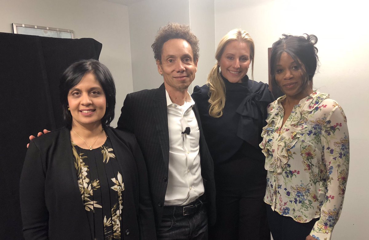 najwass's tweet photo. Thought-provoking keynote delivered by Malcolm @Gladwell to wrap up #connectcentral18 @RingCentral https://t.co/ZTc4wgzarW