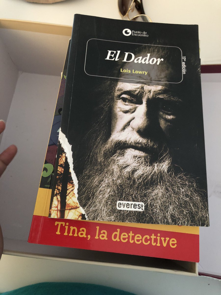 Someone donated One of my favorite books for my students to read 😁 📚 <a href="/traskbears/">Trask Middle School</a> <a href="/HollyShelterMS/">Holly Shelter M.S.</a>