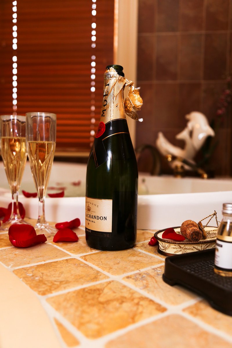 Inn at 202 Dover tweet media