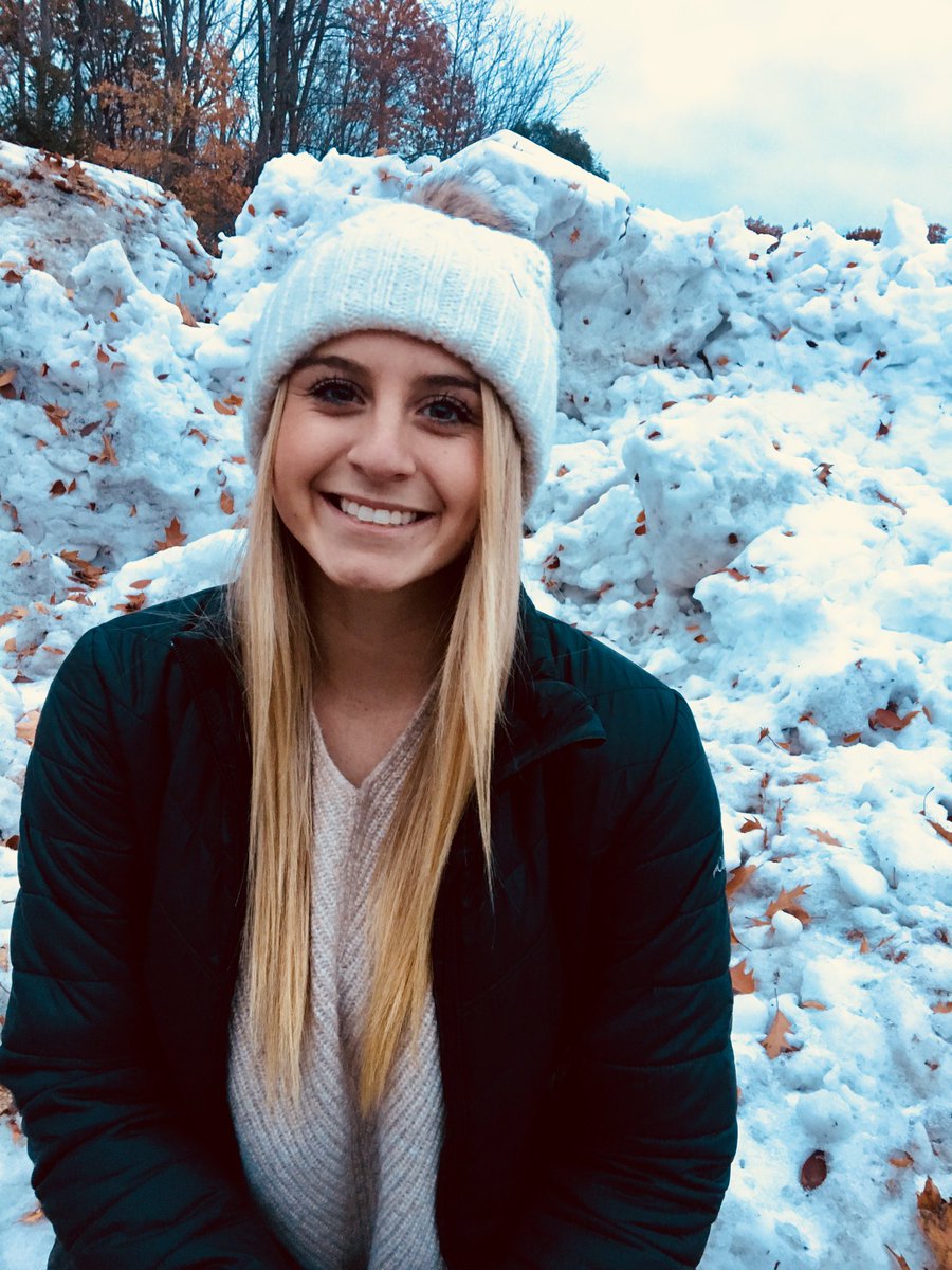 WhipplePHOTO100's tweet photo. I am focusing on self portraiture for my final portfolio &amp; plan to implement a few different photographers' styles into my work. I plan to photograph my 3 siblings over break. For now, I took some shots of Madi that I may use #photo100 #psbehrend 

https://t.co/8zlNmhfkaC https://t.co/kv26Mea8pc