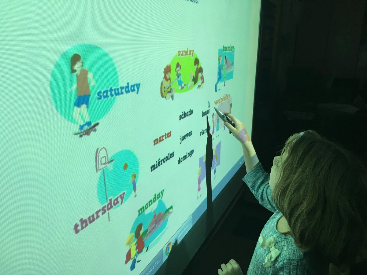 SrLopezBWE's tweet photo. The power of reviewing Spanish content “with and through” technology @weRweaver #Spanishrules https://t.co/QE2SmBCQc0