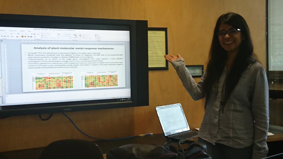 LeeHudek's tweet photo. It's been a long year of hard work for  our @deakinresearch Masters student Nitika Gupta. She's super excited to give her final presentation this afternoon, good luck Nitika. https://t.co/XkZNGNYBCT