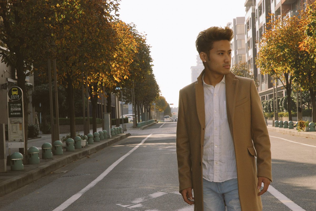 BooW_AS's tweet image. んねんね
みんなー最近
めちゃくちゃ外寒くね？泣
昨日のレコは鼻声になった笑笑

これ以上寒くなったら
日本に入られない。笑笑

体調管理まじ
気をつけて✊
俺は喉のケア徹底しましゅ✌️

#boow
#冬
#寒い
#冬ファッション