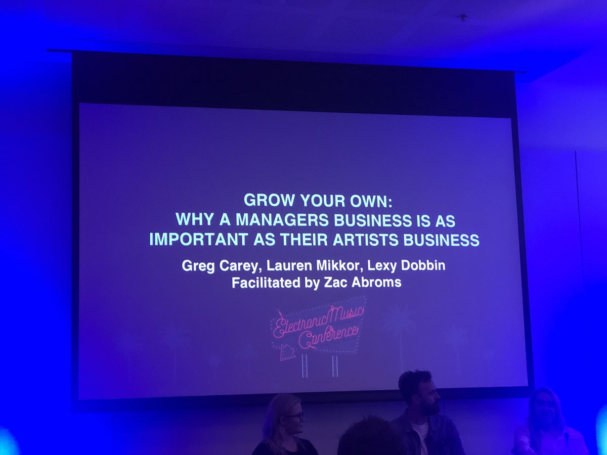 AusAAM's tweet photo. Talking origin stories and education but mostly how managers “accidentally” fall in to management through wide range of industry experience, skills, creativity and passion! @EMCAustralia #emc2018 #managersmatter https://t.co/AXxTjw62wI