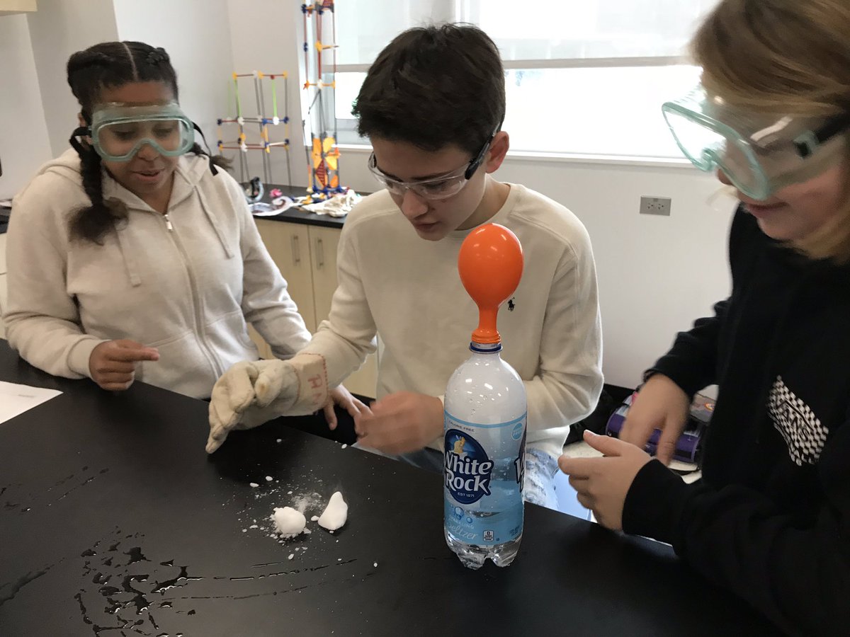 MrDPagel's tweet photo. Great times exploring Sublimation in DPagel’s Science Lab today! #theACSWay #CougarPrideAVL https://t.co/JLzueU0RuH