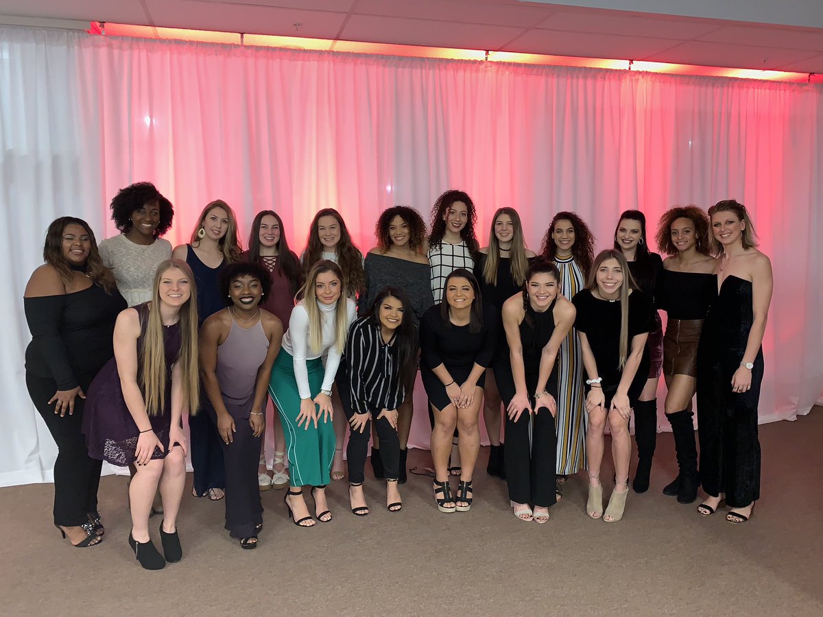 TJCapacheVball's tweet image. NJCAA Division 1 National Volleyball Banquet @NJCAAVB1 #apachestrong #theycleanupnice