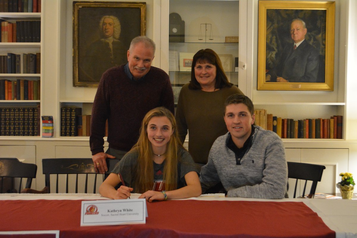 GovsAthletics's tweet photo. Kathryn White '19 is headed to Sacred Heart University next year to continue her soccer career! Congrats!  Go Govs! @GovsAcademy @GovsGSoccer @GovsGirlsLax https://t.co/2VSZCy8A62