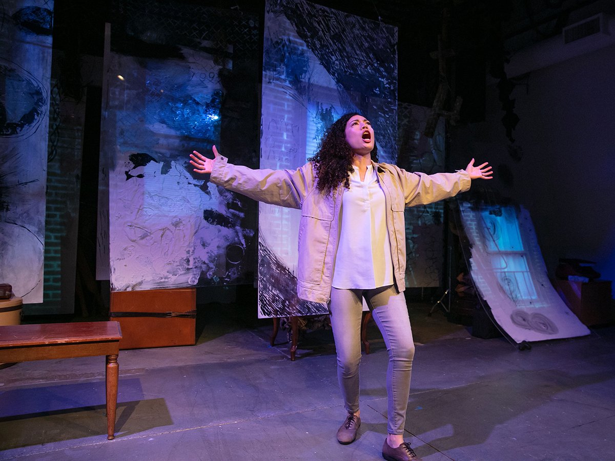Indie_Shakes's tweet photo. Don't miss the final performances of #LettersFromHomeShow at the #ISCStudio! "This is art we desperately need, art that makes the life & suffering of an immigrant community real for us — not by lecturing, but by letting us share a voyage of astonishing discovery." –Theatre Ghost https://t.co/RjIyMOhRXk