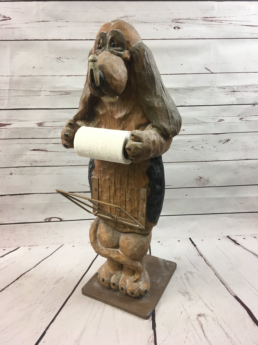 AndrewTorpedo's tweet photo. This is an old doggy toilet paper holder I found in the thrift. Imagine the things he’s seen. #earlybirds #thrift #dogs #magazinerack #toiletpaper #bathroom #mcm #makeoffer https://t.co/LNKF2DeDJv