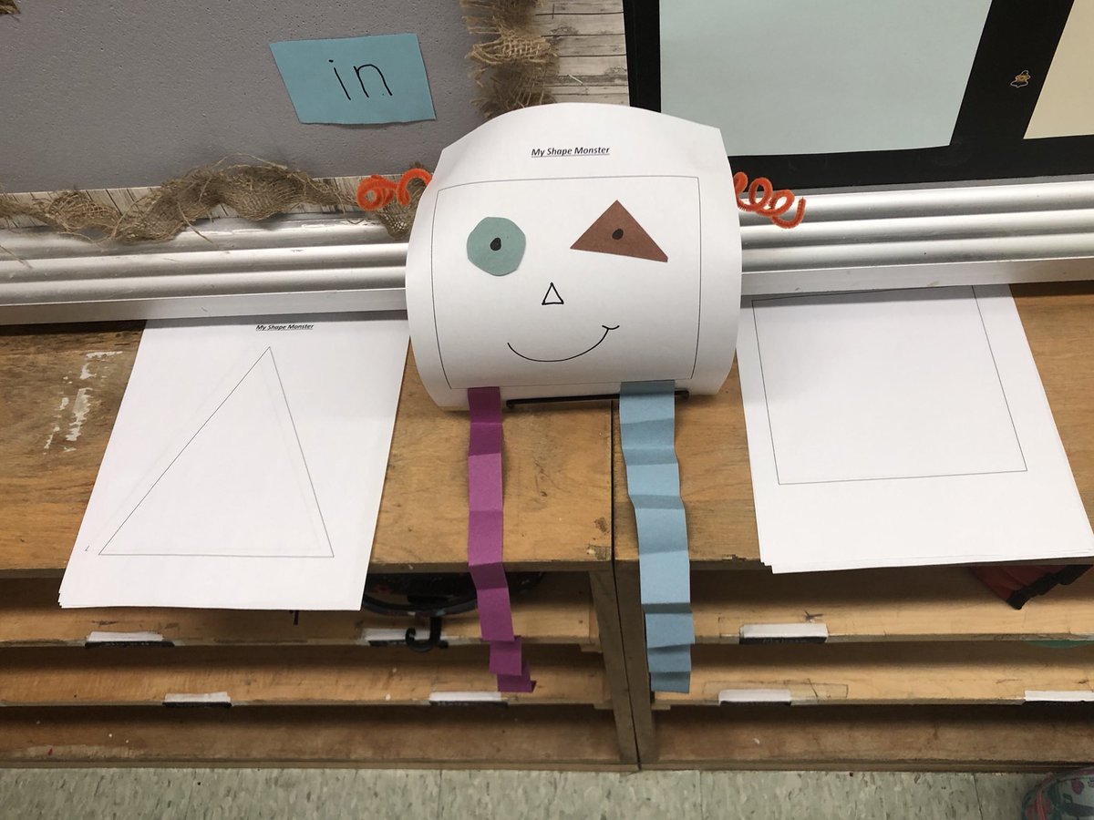 MissTJermey's tweet photo. I spy a triangle! This week we have been exploring shapes in connection with art. This was a fun art table provocation. #wolveslearn #wolvesarewell #tldsblearns @WoodvilleES https://t.co/V4FIYpb0O8