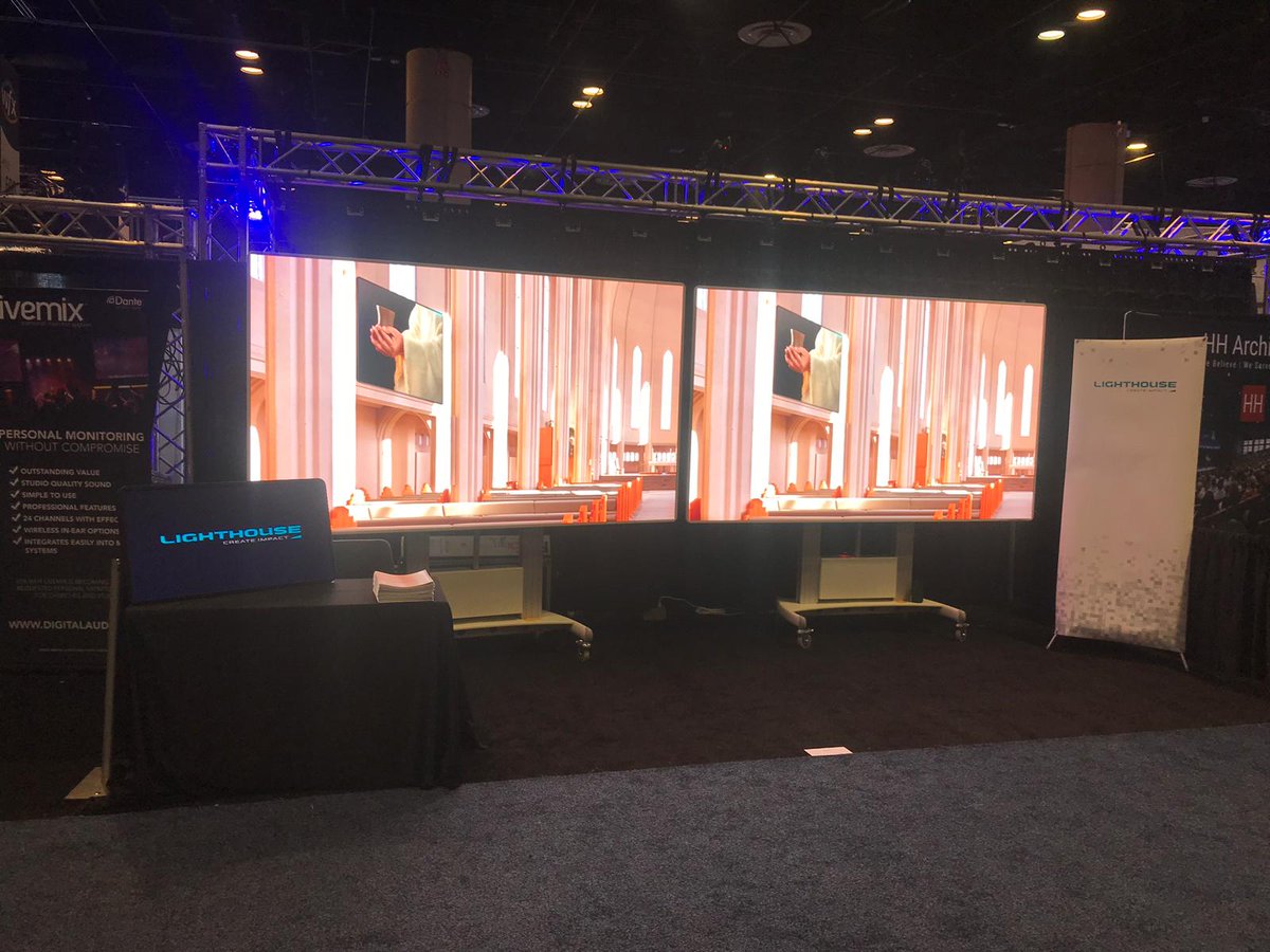 LighthouseLED's tweet image. Lighthouse’s Dynamic @ WFX Conference &amp;amp; Expo with our hot selling A2.5 118&quot; featuring with electric up/down movable supporting stand. The custom 38&quot; version perfect for direction sign is also there. 

Please stop by our booth #421.

wfxevents.com/en/home.html