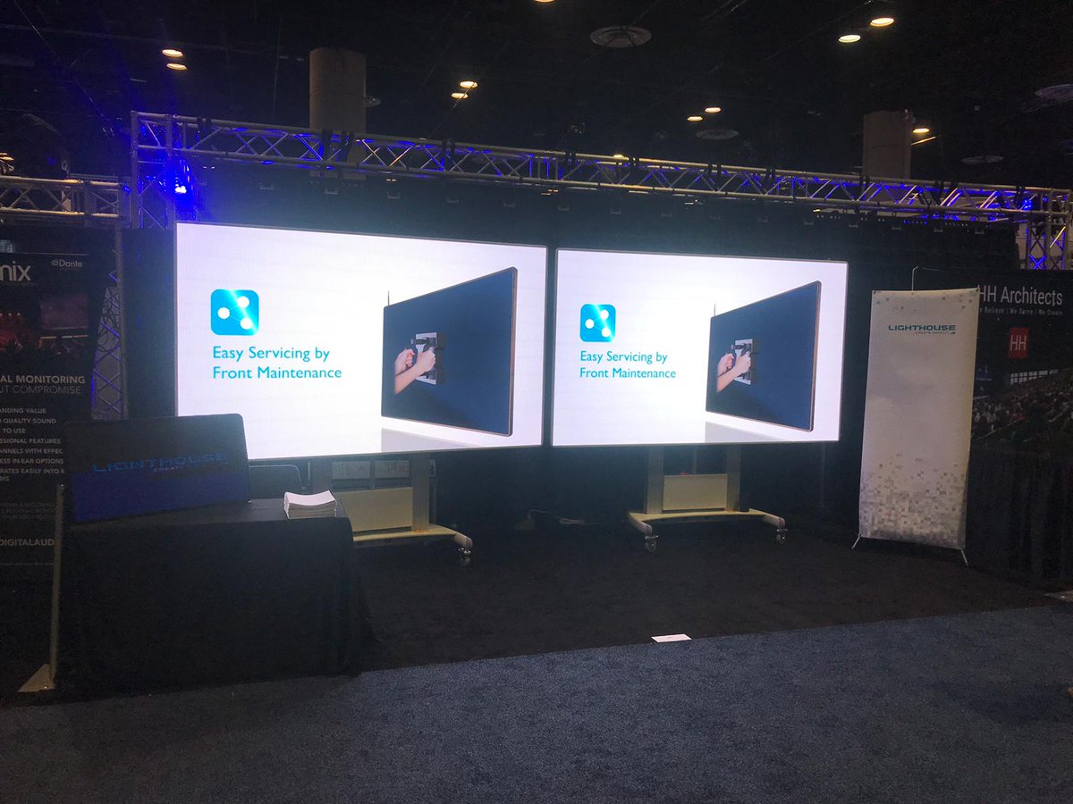 LighthouseLED's tweet image. Lighthouse’s Dynamic @ WFX Conference &amp;amp; Expo with our hot selling A2.5 118&quot; featuring with electric up/down movable supporting stand. The custom 38&quot; version perfect for direction sign is also there. 

Please stop by our booth #421.

wfxevents.com/en/home.html